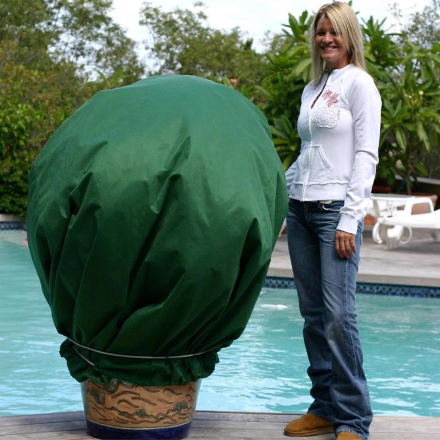 Planket 10 Ft. L X 10 Ft. W 1 Pk Garden Cover