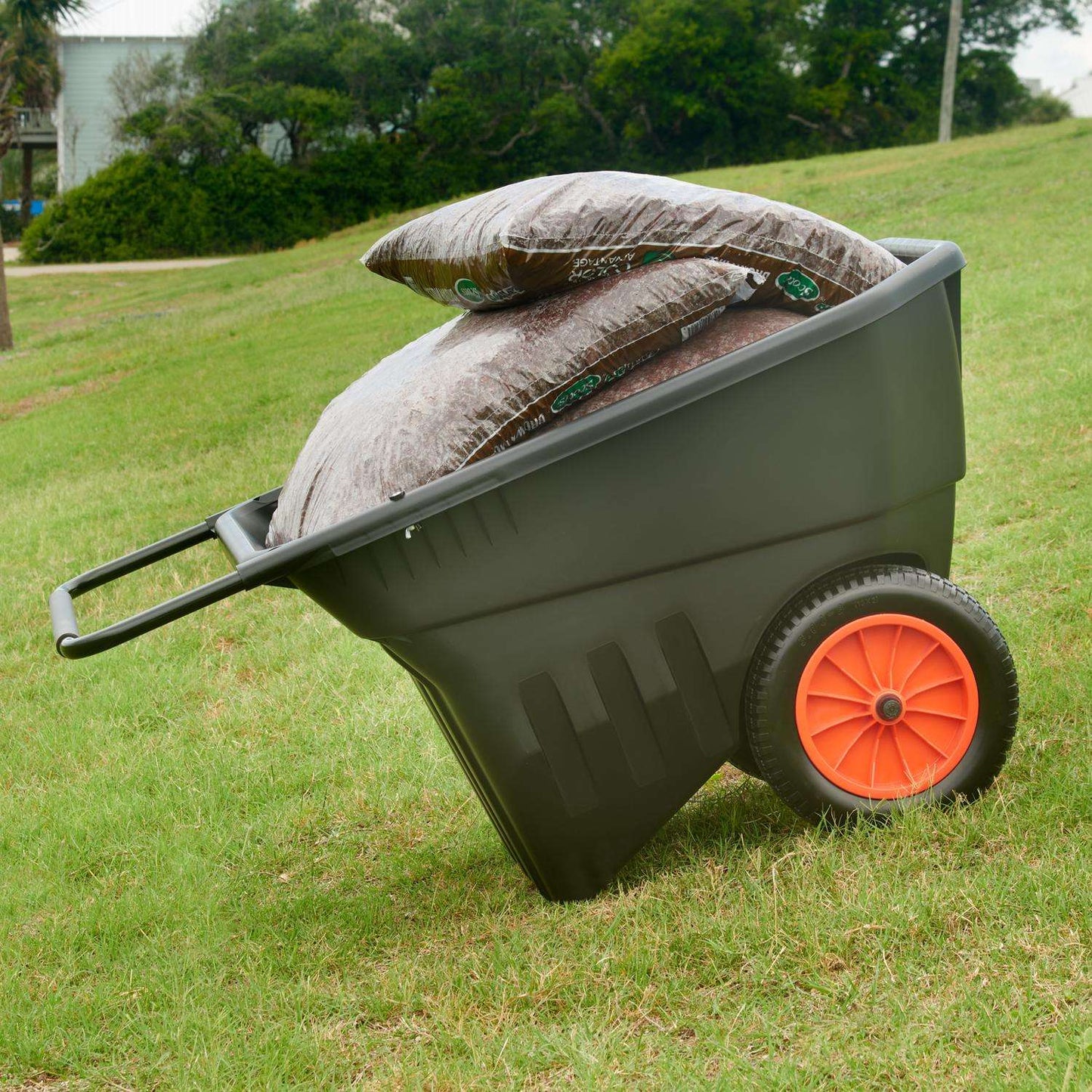 Smart Garden Plastic Yard Cart 7.5 Ft³