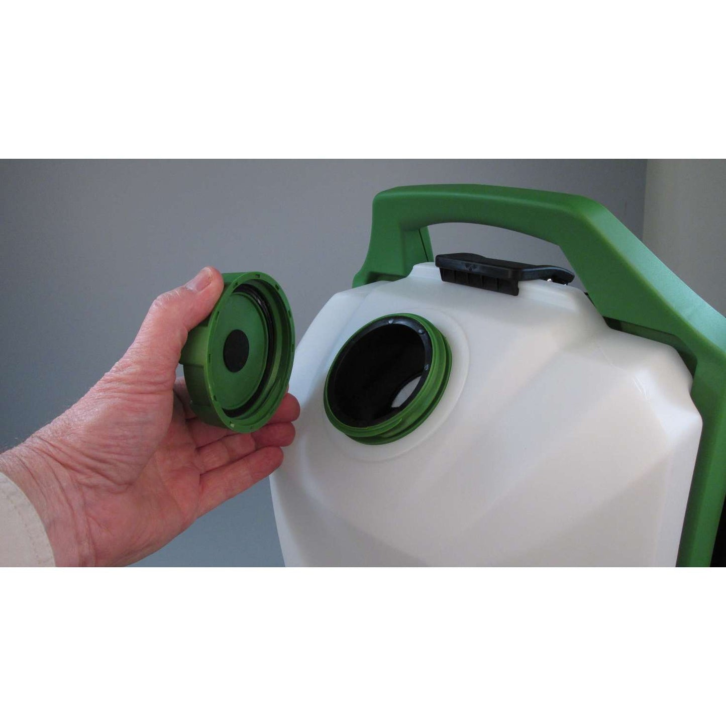  Multi-Clean Victory 14 Qt Sprayer Backpack Sprayer