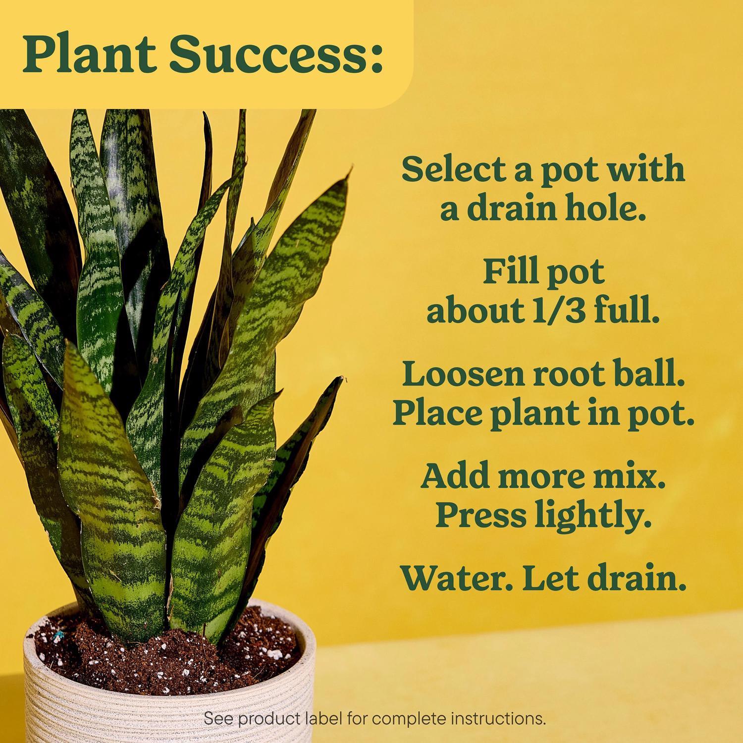  Miracle-Gro Indoor Plant Potting Soil 6 Qt