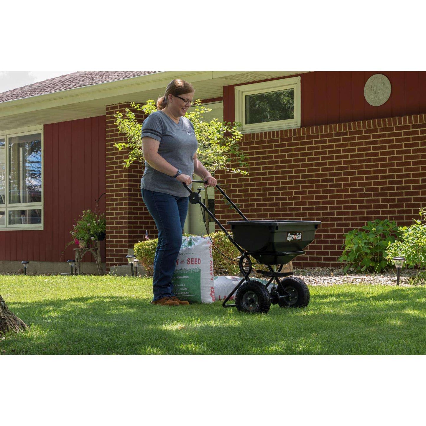  Agri-Fab 10 Ft. W Push Spreader For Fertilizer/Seed 85 Lb