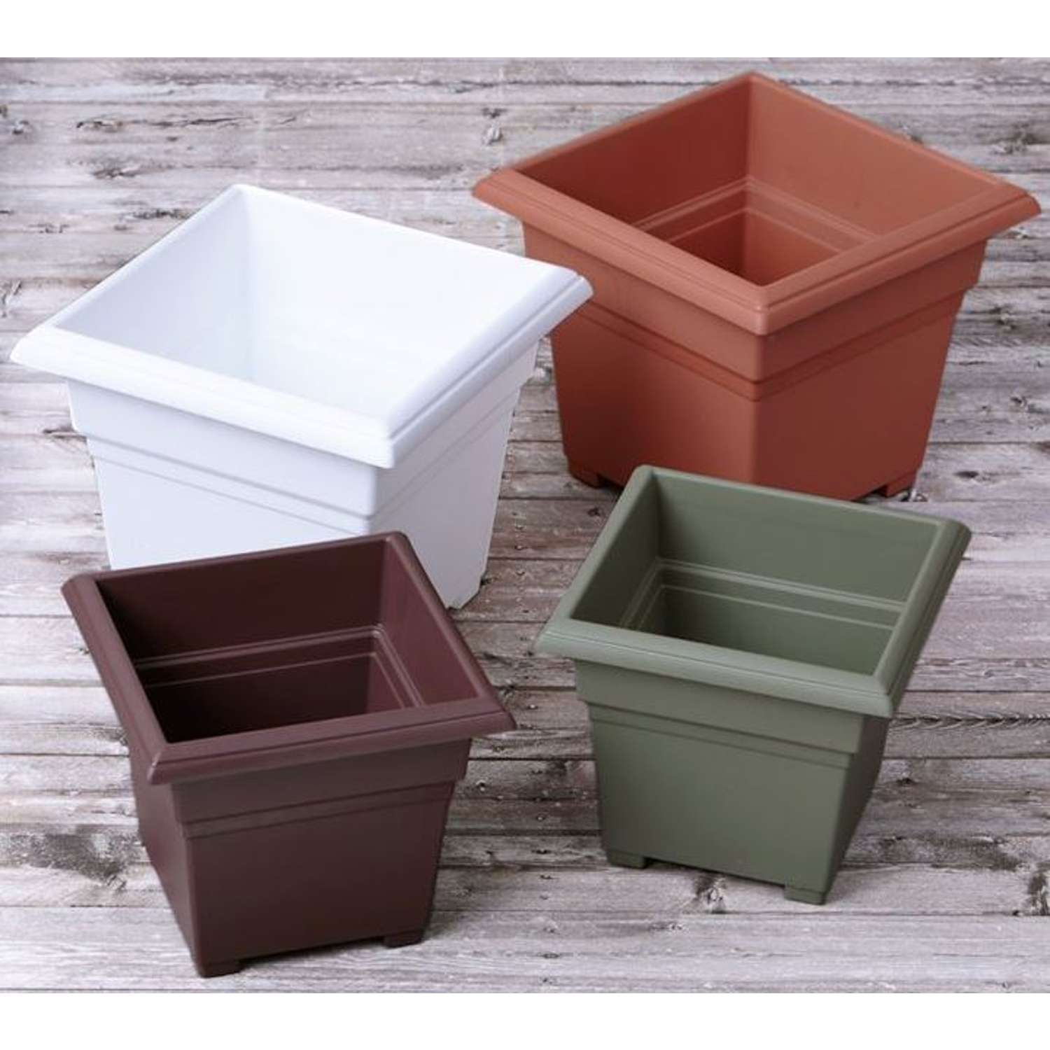  Novelty 13 In. H X 14 In. W X 14 In. D Plastic Countryside Tub Patio Planter Brown
