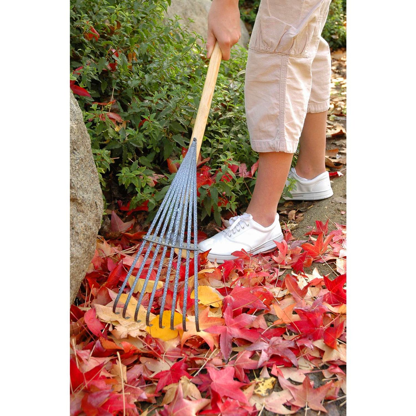  Yard Butler 62 In. 8 Tine Steel Rake Wood Handle