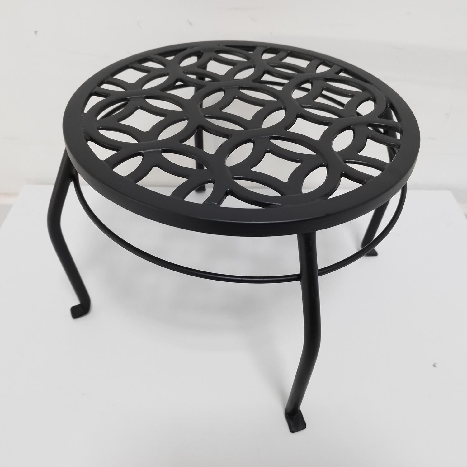  Living Accents 9 In. H Black Cast Iron Plant Stand