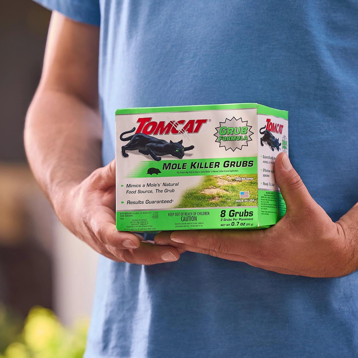  Tomcat Bait Grubs For Moles 8 Pk
