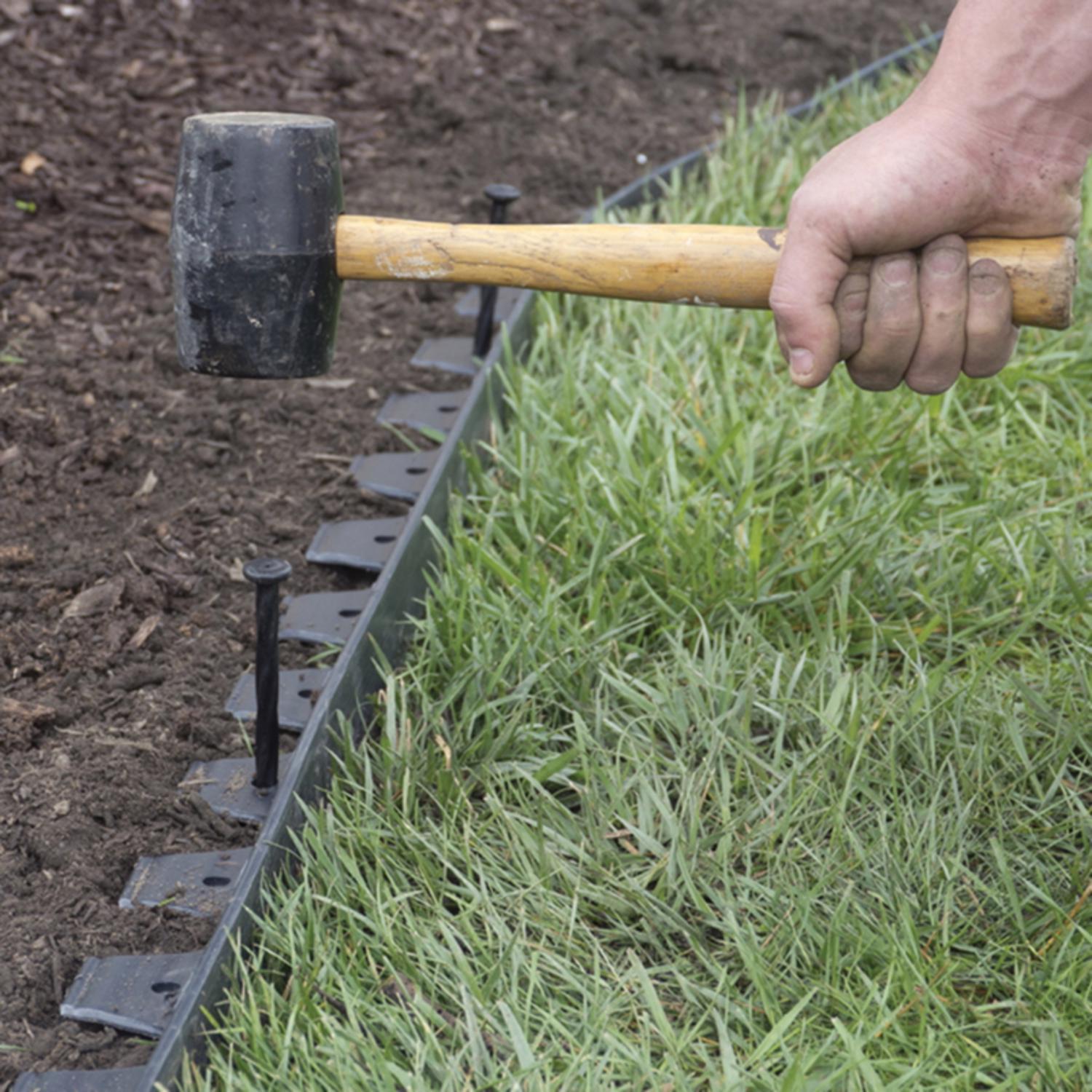  EasyFlex 20 Ft. L X 1.5 In. H Plastic Black Landscape Edging Kit