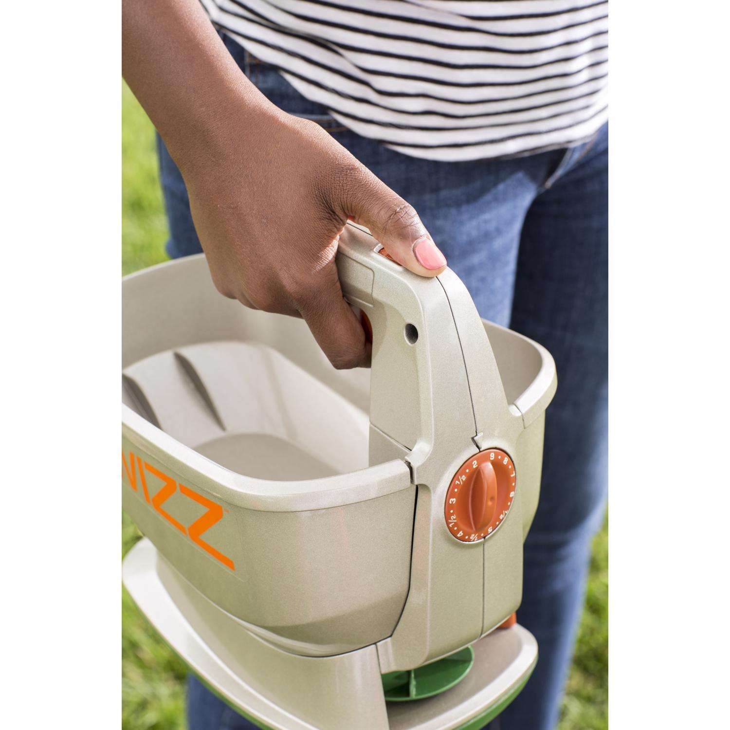 Scotts Wizz 60 In. W Handheld Spreader For Fertilizer/Ice Melt/Seed 4 Lb