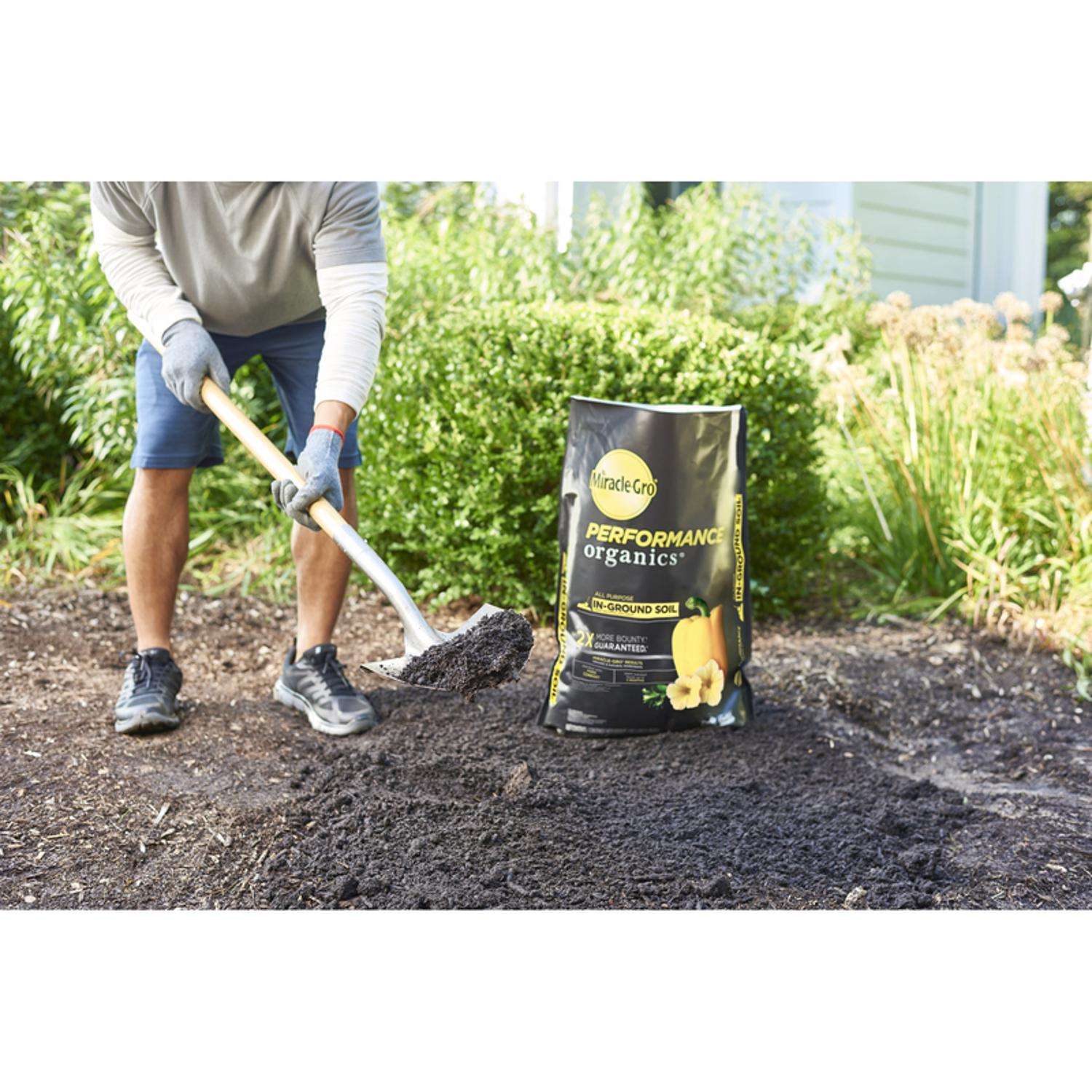  Miracle-Gro Performance Organics Organic All Purpose In-Ground Soil 1.3 Cu Ft