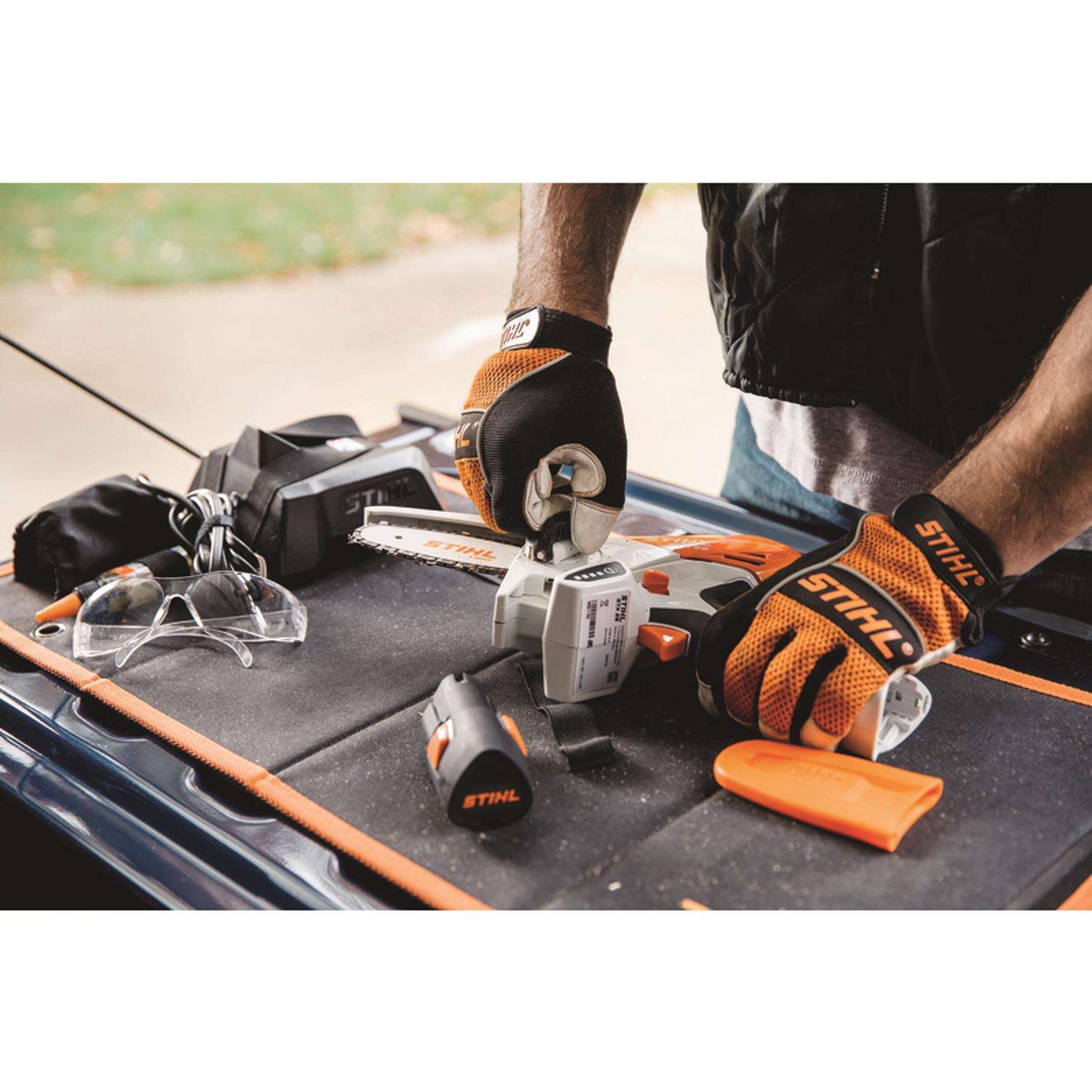  STIHL GTA 26 0 In. Battery Garden Pruner Kit (Battery & Charger)