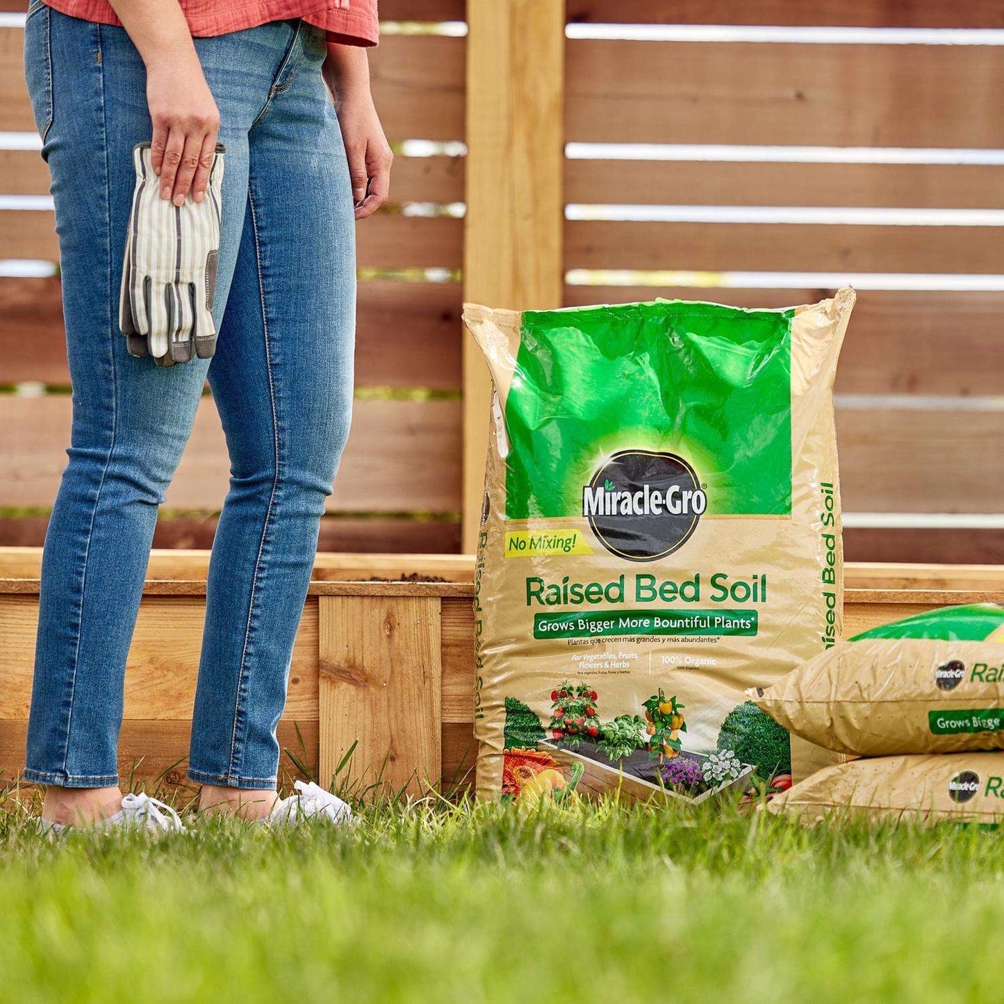  Miracle-Gro Organic All Purpose Raised Bed Soil 1.5 Cu Ft
