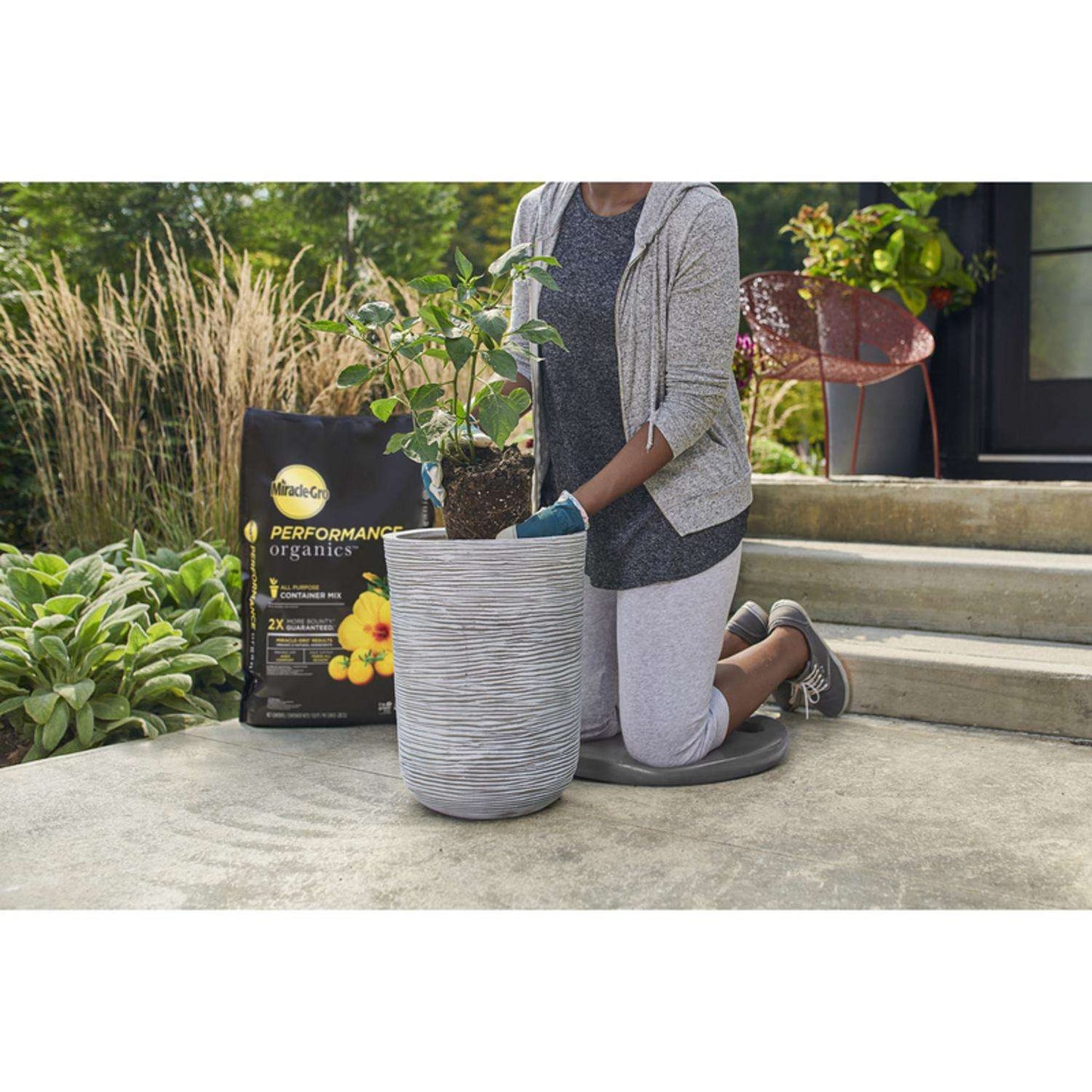 Miracle-Gro Performance Organics Organic All Purpose Potting Mix 1 Cu Ft