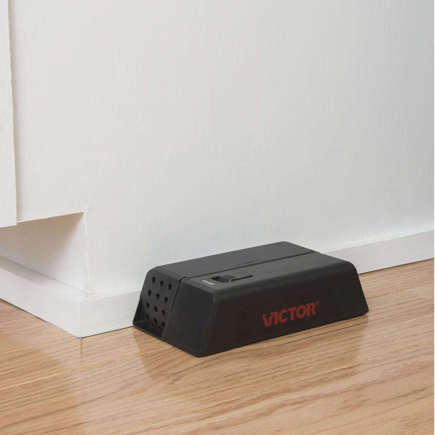  Victor Small Electronic Animal Trap For Mice 1 Pk