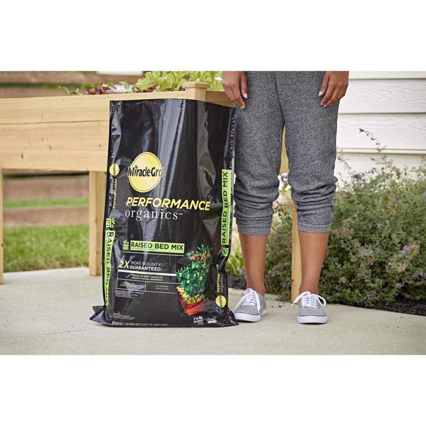  Miracle-Gro Performance Organics Organic All Purpose Raised Bed Soil 1.3 Cu Ft