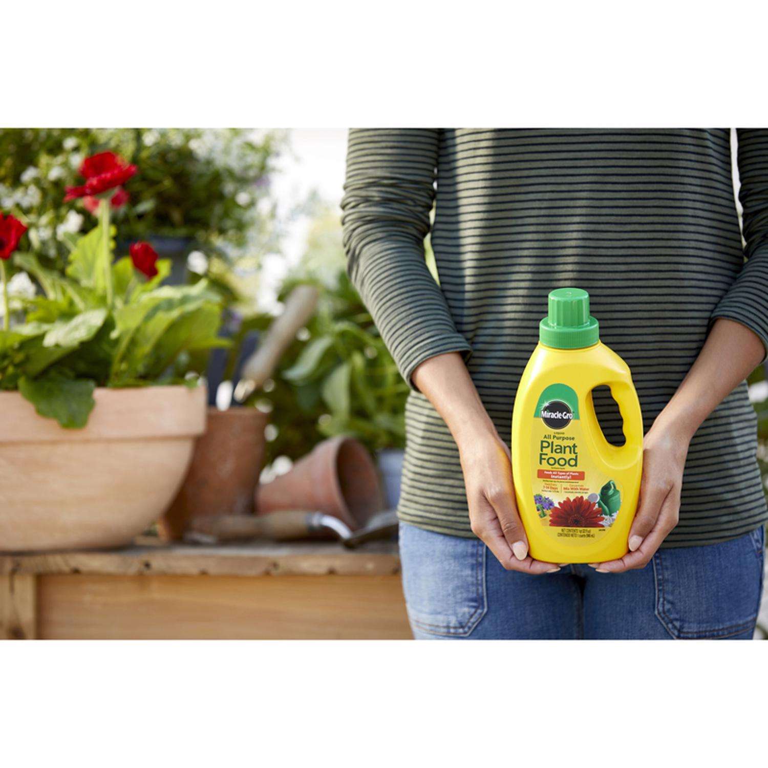 Miracle-Gro Liquid All Purpose Plant Food 1 Qt