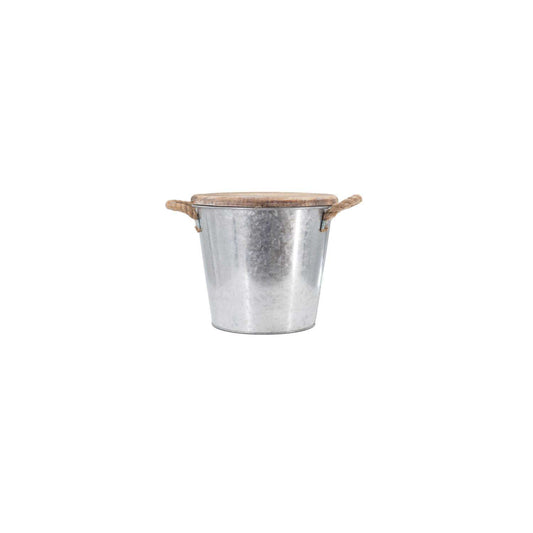  Patio Essentials Paige Farmhouse Citronella Bucket Candle For Mosquitoes 70 Oz