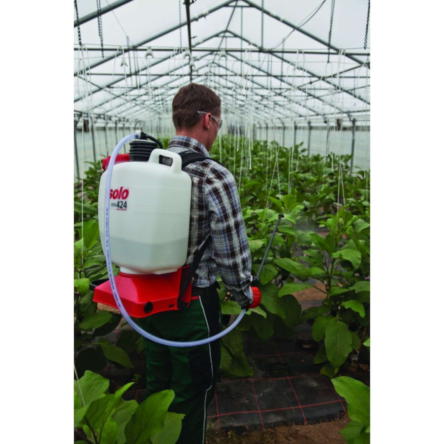  Solo 4.5 Gal Wand Backpack Sprayer