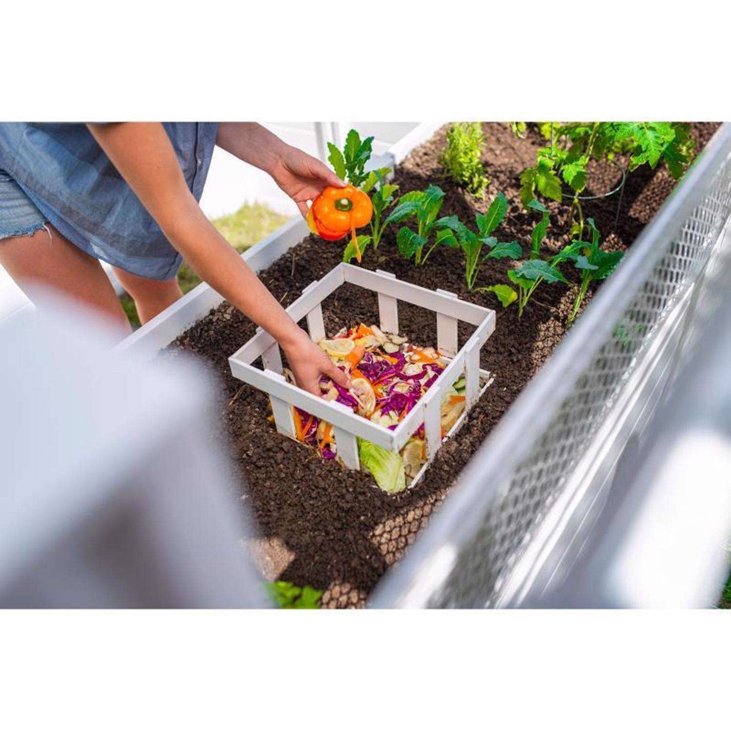  Vita Classic 22 In. H X 144 In. W X 96 In. D Vinyl Raised Garden Bed White