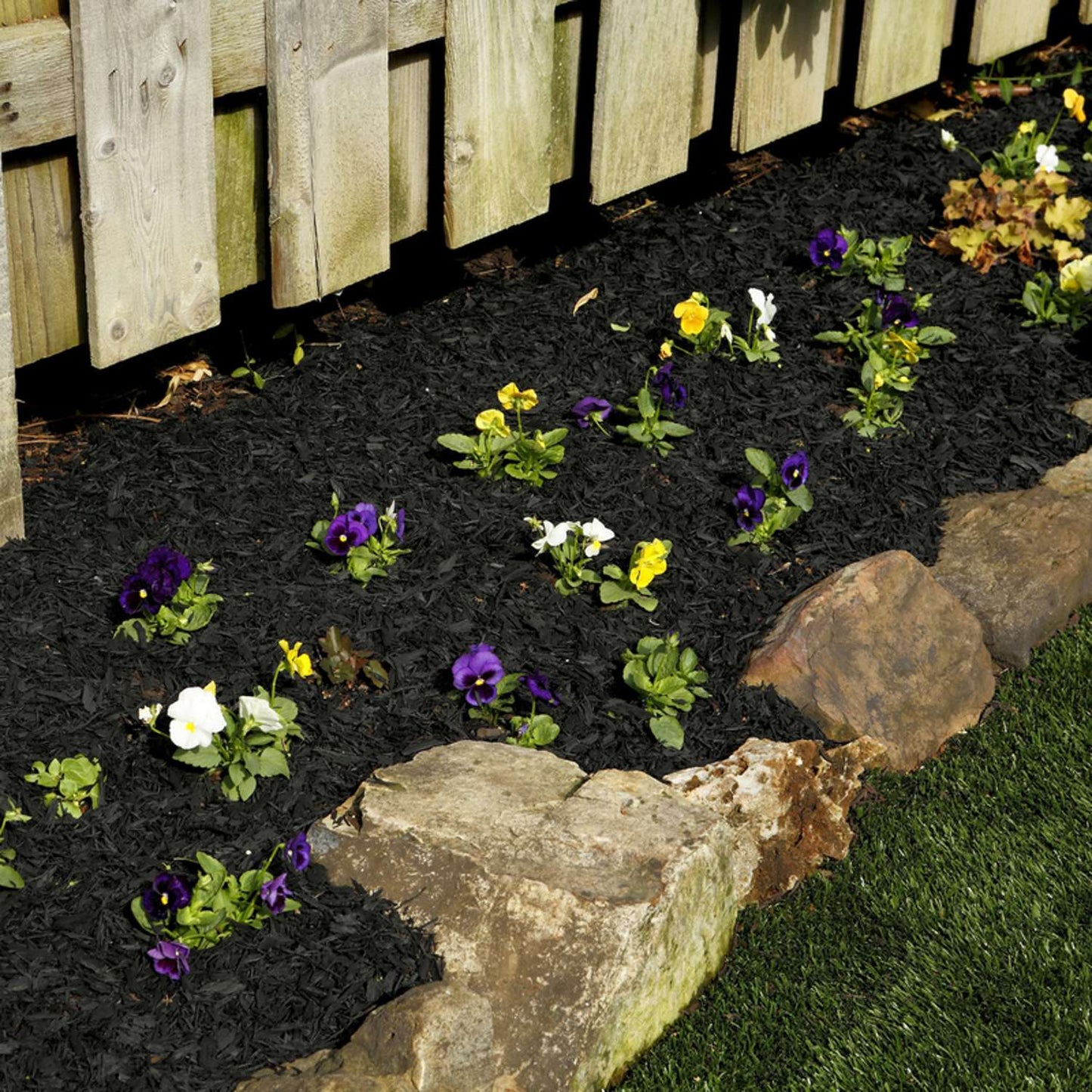  Rubberific Black Shredded Rubber Mulch 0.8 Cu Ft
