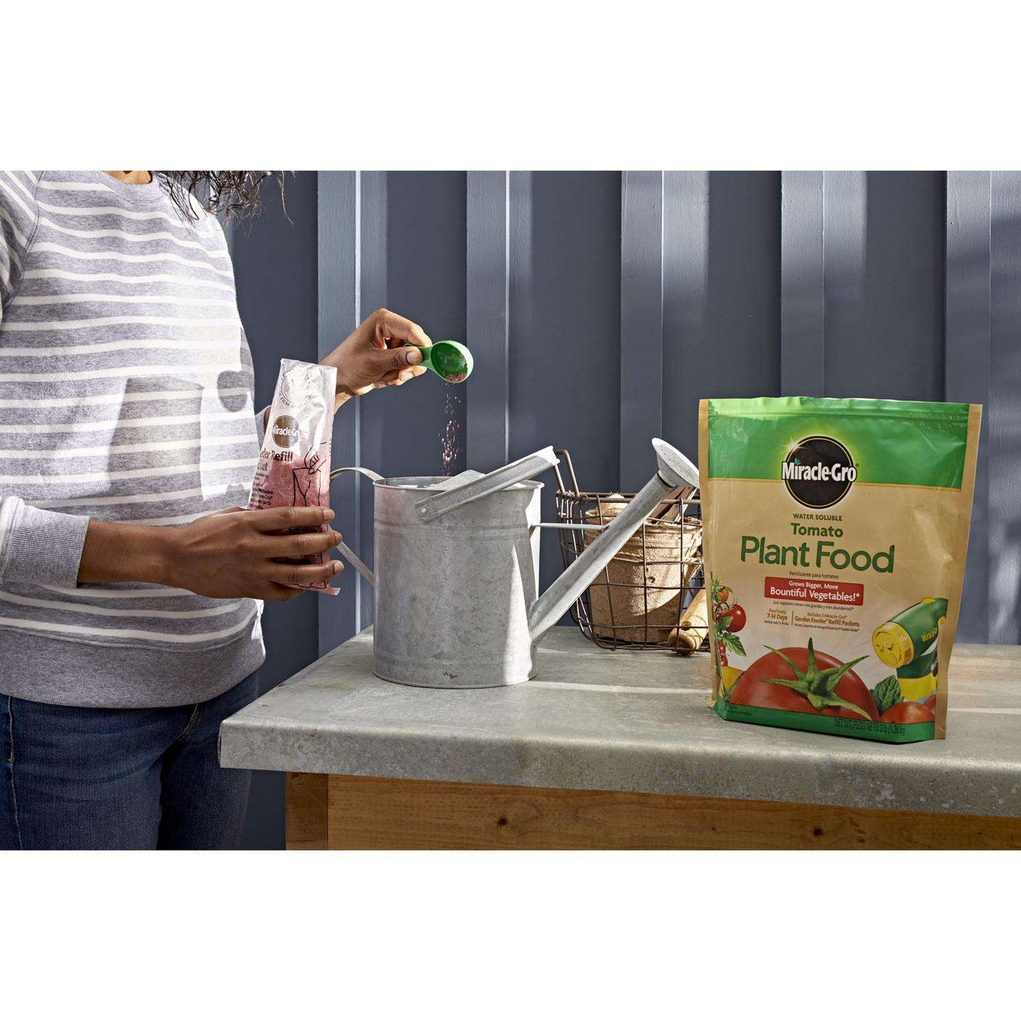  Miracle-Gro Granules Tomato Plant Food 3 Lb