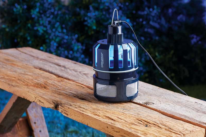 DynaTrap Ultralight Indoor Flying Insect Trap 300 Sq Ft 8 W