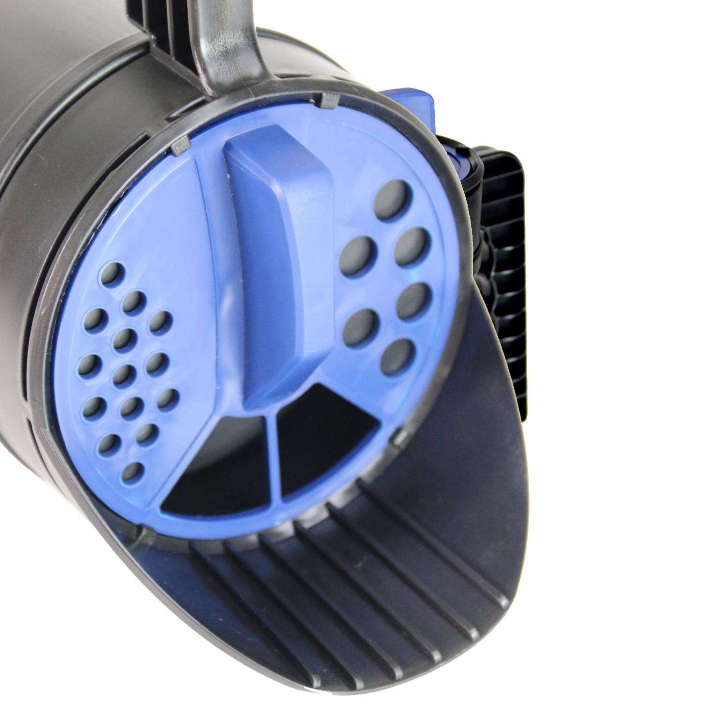  Chapin Handheld Shaker For Fertilizer/Ice Melt/Seed 64 Oz