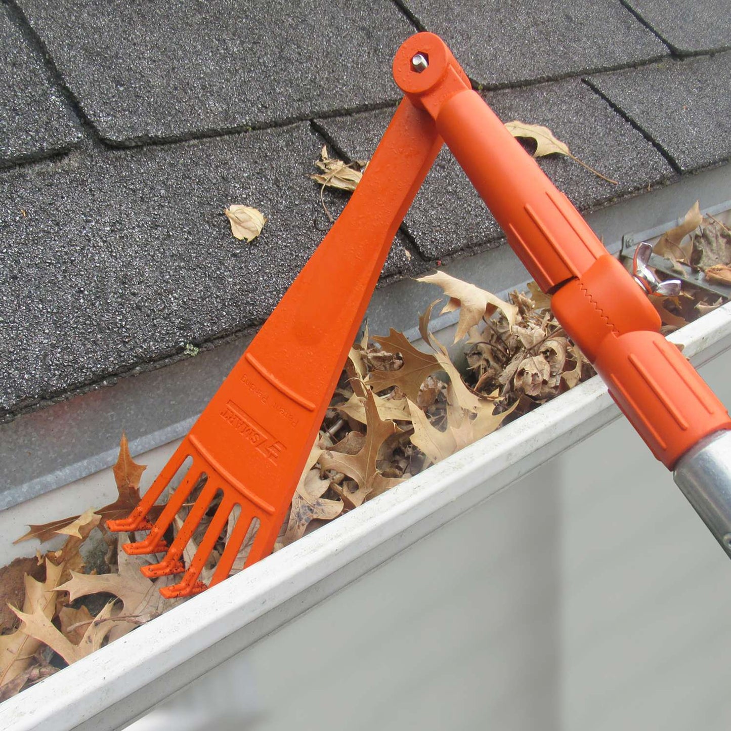  EZ Smart Tools 16.75 In. 6 Tine Poly Rake Poly Handle