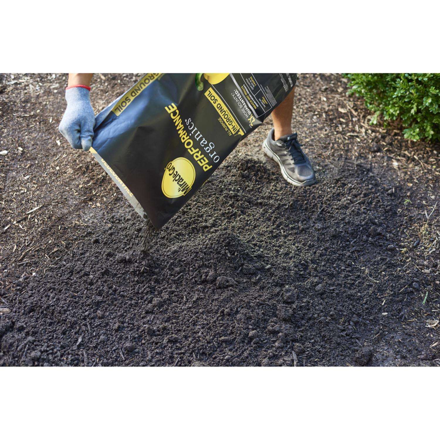  Miracle-Gro Performance Organics Organic All Purpose In-Ground Soil 1.3 Cu Ft